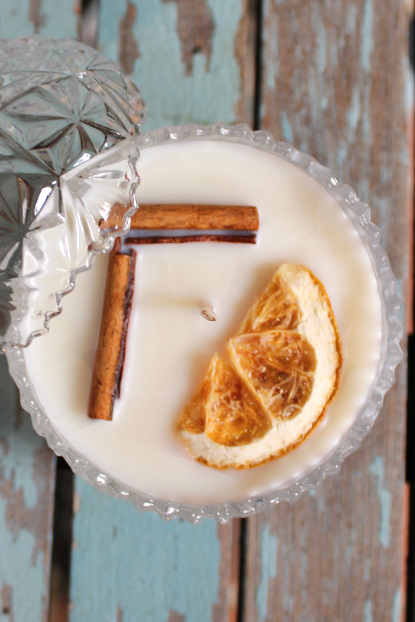 Vela bombonera de canela y naranja - Imagen 4